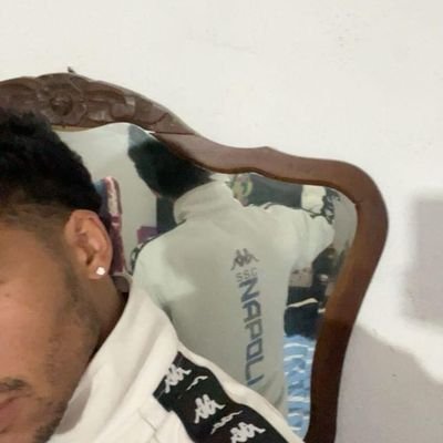 mi estilo grita fuck the rap
hablan por las redes, en la cara es distinto
Llevo una vida de locura que no me la cura nadie
44
99
la costa, lagomar