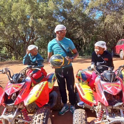 Born as a twin| Husband| Father of Two| #TeamTB| Studied Psychology| Likes Cricket, Rugby & Soccer| Very crazy about Music & Movies|