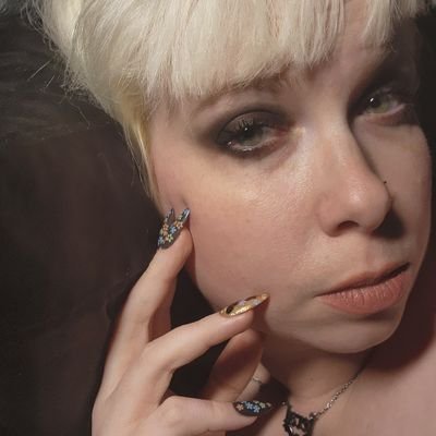 BUFFALO SPONKS: Horde Leader, Queen of Yarnia Profile