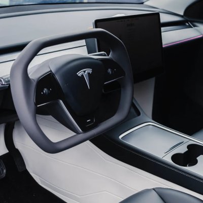 Tesla & Crypto Investor.
#Tesla#investing#hiking#travel#AI