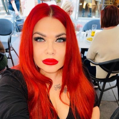 N54892Nora's profile picture. 