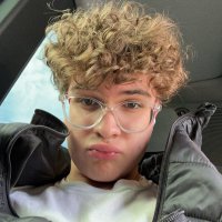 crisw0rld (@crisw0rld) 's Twitter Profile