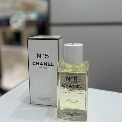 ShanH58764's profile picture. 