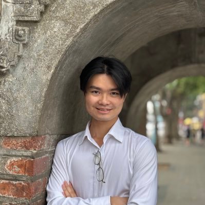 disonguitar's profile picture. Su Liu Di Sheng | Legal Professional Taiwanese-Vietnamese background | LLM in Vietnam | Fluent in Chinese, Vietnamese, English