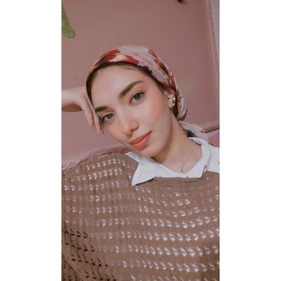 Don't be surprise , I'm still rise 🖤🦋