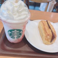Rs (@rs19900711) 's Twitter Profile