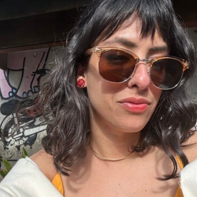 taaracries's profile picture. iranian-american sad girl. she/her/hers. tweets = mine.