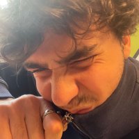 🚂🚂🚂 (@louis__rrr) 's Twitter Profile
