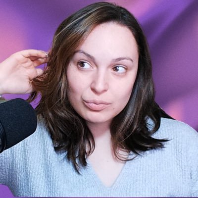 Melahdeedah's profile picture. Gamer 🎮 • Mama👩‍👧 • @Twitch Women’s & Latin Guild • Aspiring Voice Actor • @1000DreamsFund Dream Team • ✉️: Melahdeedah@gmail.com