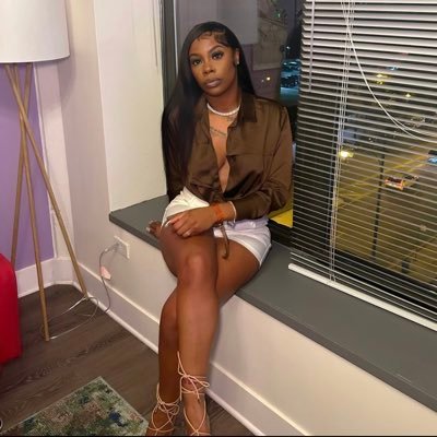 _okayKesha's profile picture. Virgo baby♍️             Sc: tykeshaa_jones Ig: _okaykesha •UofM🐯 •LLD🕊•LLP🕊•LLB💙 •LLMP💙