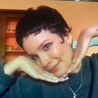 🌻julia saw halsey • #1 charades stan (@sunfl0xerhalsey) 's Twitter Profile