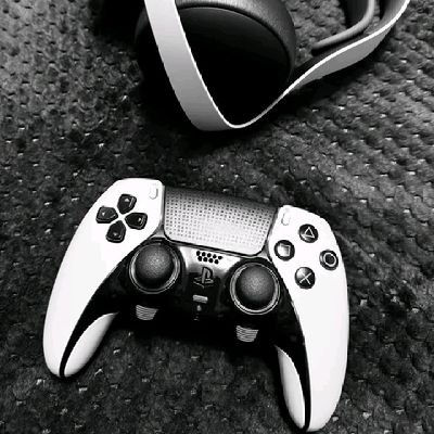 theSadboy90's profile picture. 