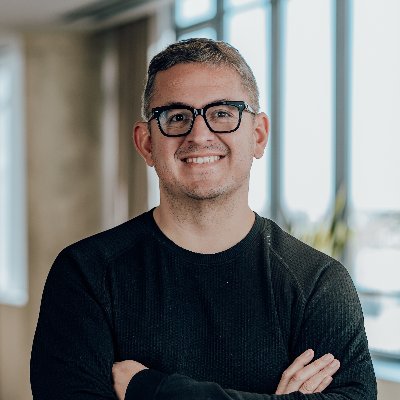 Founder @jurisdigital. Law Firm SEO Expert. AI Builder. Love family, travel, food, & wine.