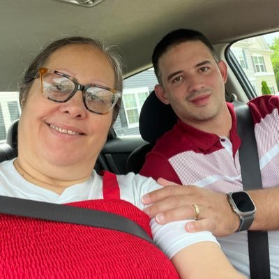 CarlosSemprit84's profile picture. Siervo Inutil de Dios