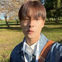 fah hh h (@fah_hh_h7) 's Twitter Profile
