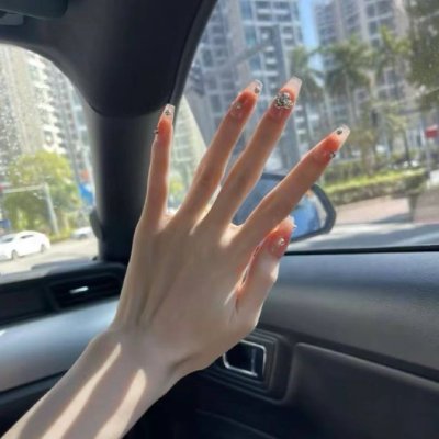 tbhzim's profile picture. 