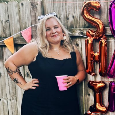 shecup94's profile picture. i’m a livin breathing real-life verb. wannabe mandalorian. jesus + john wesley stan. podcaster: @dalorecast, @aclorecast, and @inheritancepage #BLM • #WMT • 🌈