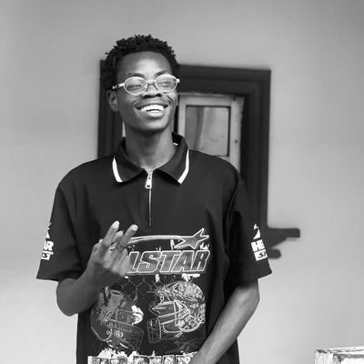 Swanzyclever02's profile picture. Song Writter 📝/Stage Performance 🎤🎹
G.H.A.P.4.M💯
   @K.T.AENT💥💥💥