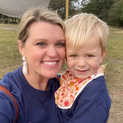 Proud mama of 3 👧🏼👦🏼👦🏼. Dog lover 🐾. Preschool teacher 👩🏫. Tennis player 🎾. @onepeloton rider 🚴🏼♀️. Bibliophile 📚. Go Dawgs ❤️🖤 Grateful🫶