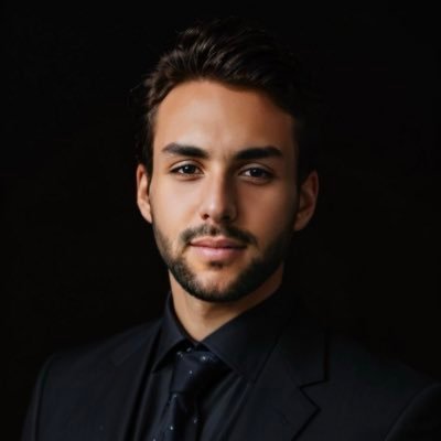 Advogado | Atleticano | Antifascista | Pesquisador sobre a crítica Marxista à economia política e seus reflexos no Direito