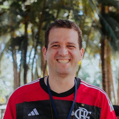 Missionário da @comshalom , casado com Carolina e pai de três meninas. Peregrino neste mundo