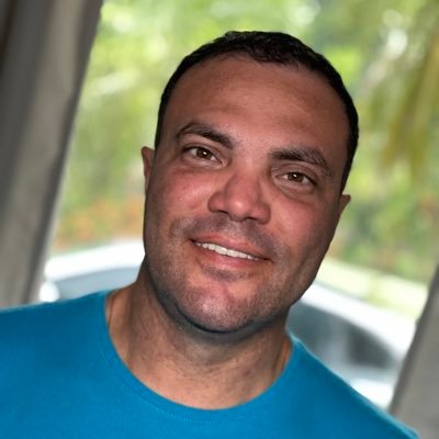 Empresário em Chapada dos Guimarães/MT. Villa do Chocolate - Café Temático. Turismólogo, Graduado em Marketing.