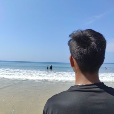 suchithms's profile picture. 21 | I love to solve problems | Software engineer