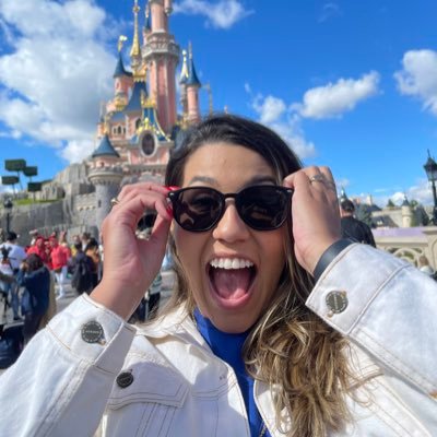 YHastinraiter's profile picture. O bem e o amor superam tudo 🌻