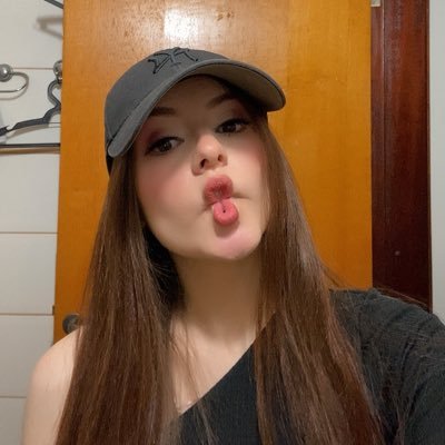 oh mãe como a isabella tá
