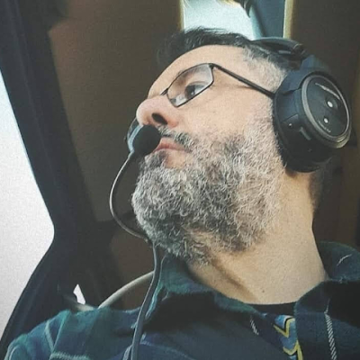 CesarSacheto's profile picture. Jornalista. Palmeirense. Casado. Pai atípico. Editor no @Metropoles. Antes: Band TV, Record TV, R7, Estadão, Eldorado, SBT, Rádio Bandeirantes, Jovem Pan, CBN.