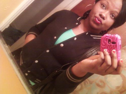 PrettyTeaira's profile picture. #TeamTatted #TeamPrettyGirl #TeamIDGAF #TeamMoneyBag #TeamLoudPack #TeamBadAss #TeamSagattarius