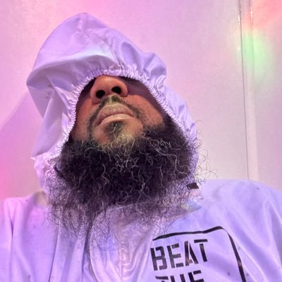 LilCman2's profile picture. I love me and being me.... take it or leave it