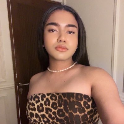 Fabbrokebitch's profile picture. fck y'all ♌✨| INTJ