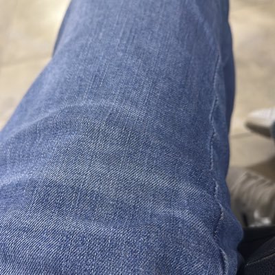 Jaime62915444's profile picture. Que viva la vida y que mueran los pesares