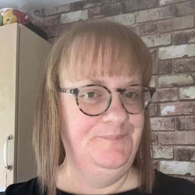 lovinglifesmr's profile picture. The secret to success is in your daily routine. Love life, love laughter and love yourself.