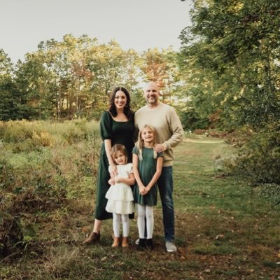 Former Division II college-athlete turned lawyer and litigator. Mom & Mrs. @CoachKyleConley. Perfectly unperfecting the concept of work-life balance.