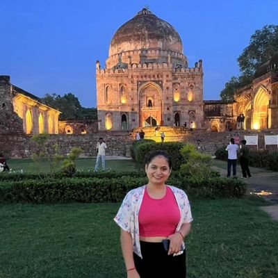 Swatisacha52242's profile picture. न किंचित् शाश्वतम्'