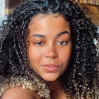 𝙰𝚗𝚒𝚗𝚑𝚊 ☀️ (@annaacarolinec) 's Twitter Profile