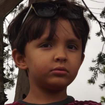 zpkiNgg's profile picture. nada com nada