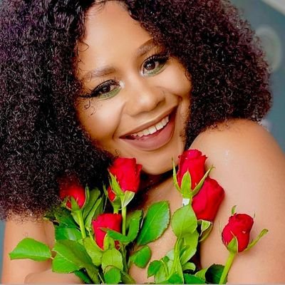 I will never be apologetic for being myself 💝I am -Blessed -stronger -Beautiful and loved 🥰
IG:official_lindor_hughes
@IAMHERBOUTIQUE1