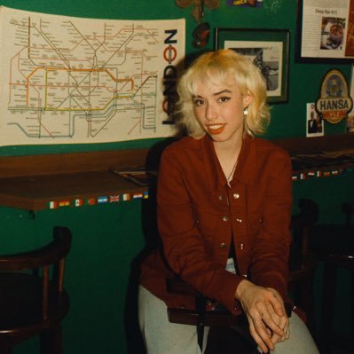 listen to my songs at spotify!✨ bass and vocals at @venerevaivenus & solo career