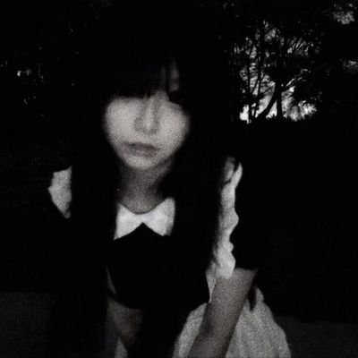 Cupcakedamomo's profile picture. 𝘯𝘪𝘯𝘦 𝘰𝘳 𝘯𝘰𝘯𝘦 ' ★