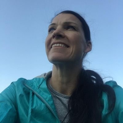 Navigerar PA på BMS. Nördigt intresserad av life science-hälsa-sjukvård. Entreprenör, tonårsmamma, globertrotter, mångkulturell livsbejakande mitt i livet.