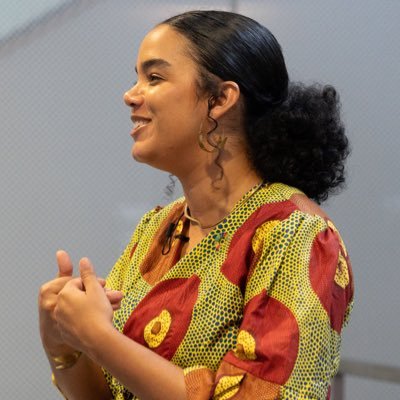 fundadora do @inst_afrofuturo e podcaster no Senta Aqui