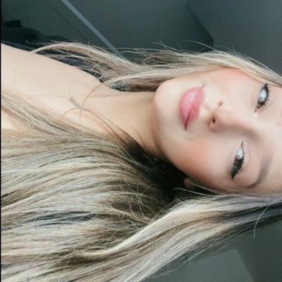 yjenny__'s profile picture. 