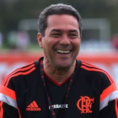 PofexoLuxenbugo's profile picture. Flamengo y NYKnicks.