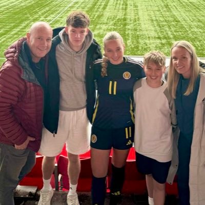 Mum to 3 sporty kids 🚴🏻♀️⚽️ 🏀, wife to Craig, many years working in sport now a Primary Teacher who is passionate about PE, nurture and health & wellbeing