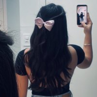 gabi. (@_rezzend_) 's Twitter Profile