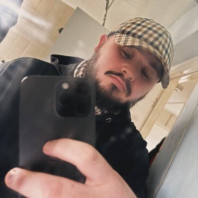 sufcshreeves's profile picture. Try to sit with me around my table,But never bring a chair