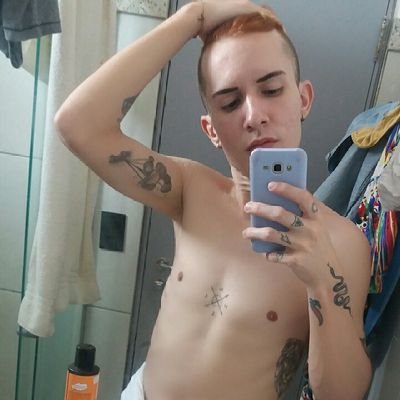 Sempre procurando ser a melhor versão de mim... ✨
#Solteiro Nudes Meu,Vendo Conteudo E SO CHAMA NO MEU PV Chama ai Fortaleza-ce😈😏